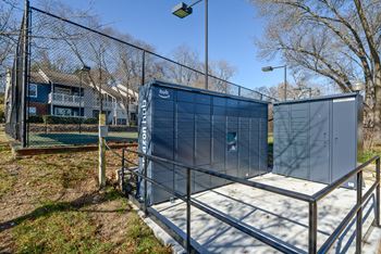 Amazon hub lockers
